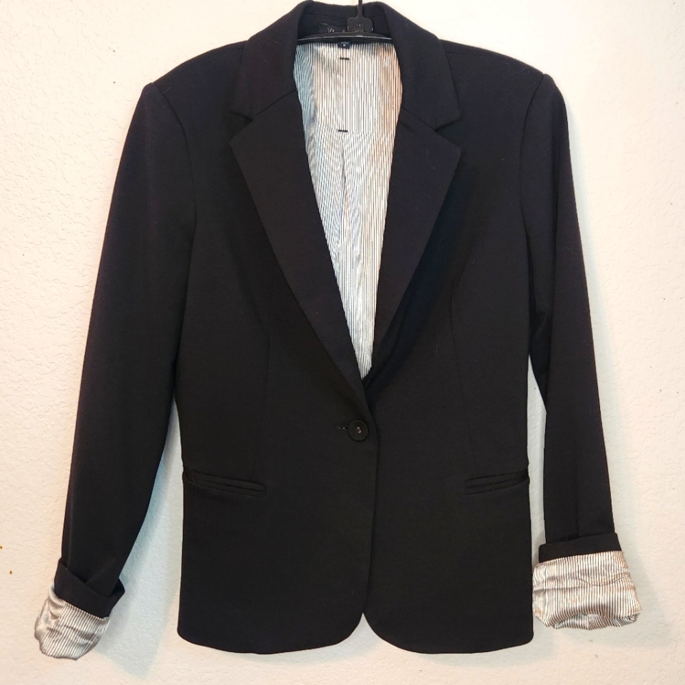 Velvet Heart Classic Black Women's Lined Blazer, Size S